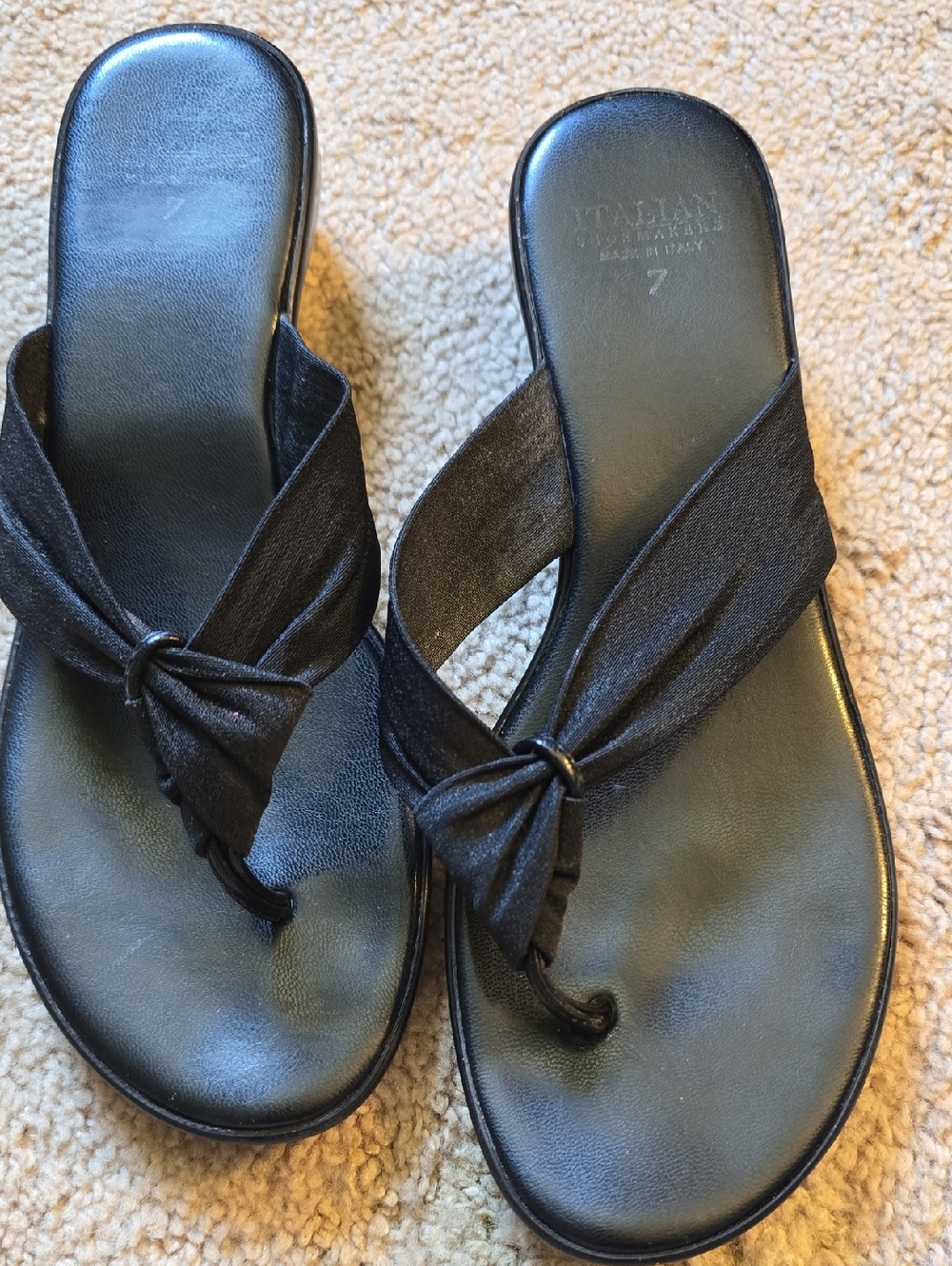 Italian Shoemakers Black Knot Toe-Post Sandals